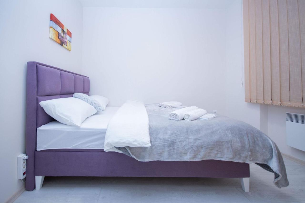 Cvetni Trg Hotel Belgrado Buitenkant foto