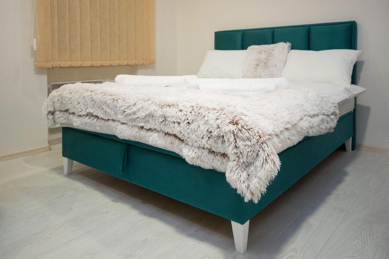Cvetni Trg Hotel Belgrado Buitenkant foto