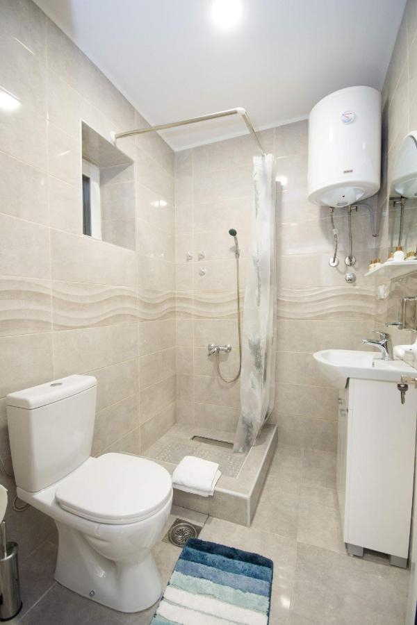 Cvetni Trg Hotel Belgrado Buitenkant foto